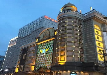 银海最大顶级出名高端豪华KTV会所-皇冠伯爵KTV顶级体验点评